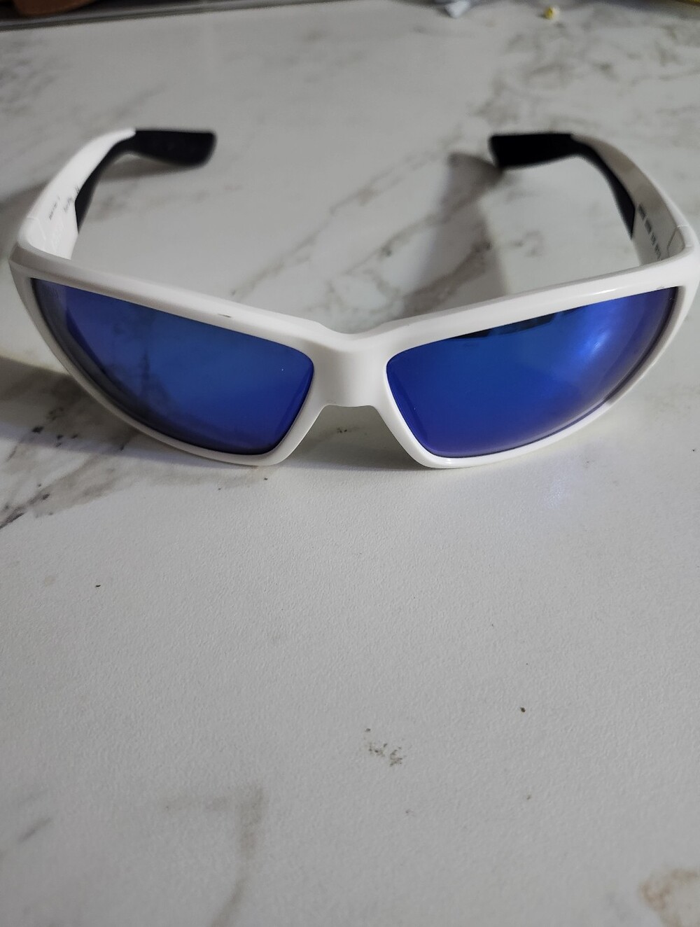 Costa Del Mar Tuna Alley Sunglasses